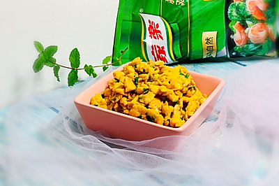 嫩滑的小葱炒鸡蛋