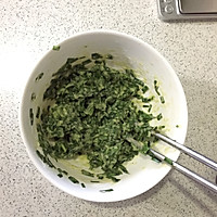 快手韭菜鸡蛋饼的做法图解2