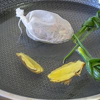 豆豉凤爪的做法图解3