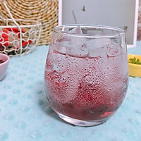 #轻饮蔓生活#蔓越莓气泡饮的做法图解4