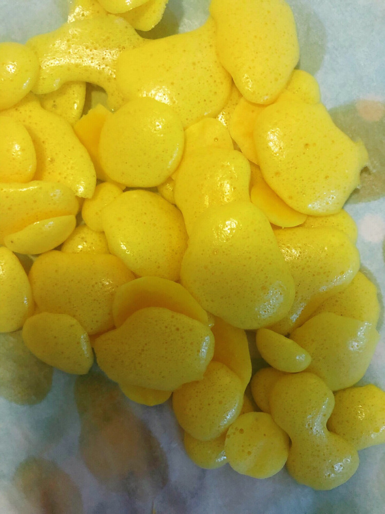 蛋黄溶豆的做法