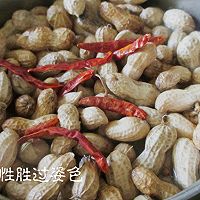 耗油鸡骨卤花生的做法图解5