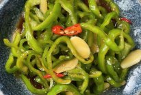 凉拌青椒（夏日解腻单品）的做法