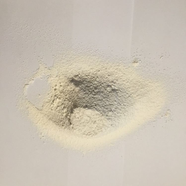 奶油水果杯子蛋糕的做法图解2