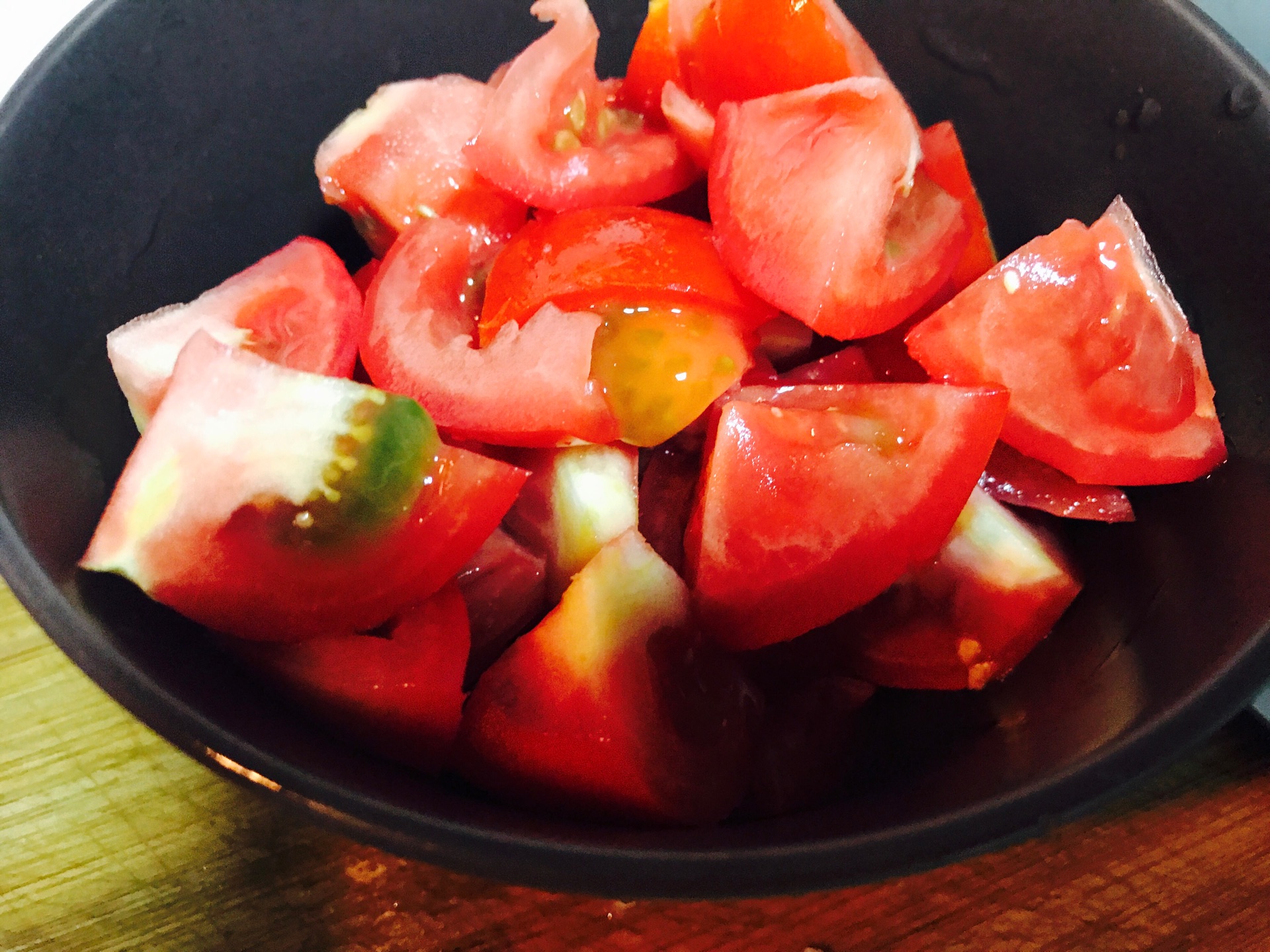 西红柿烧圆茄子怎么做_西红柿烧圆茄子的做法_豆果美食