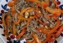 甜椒炒牛肉的做法