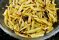 橄榄菜炒土豆丝的做法