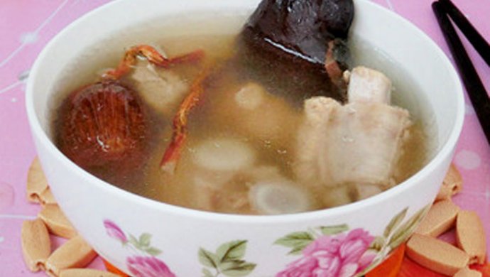 灵芝石斛洋参汤