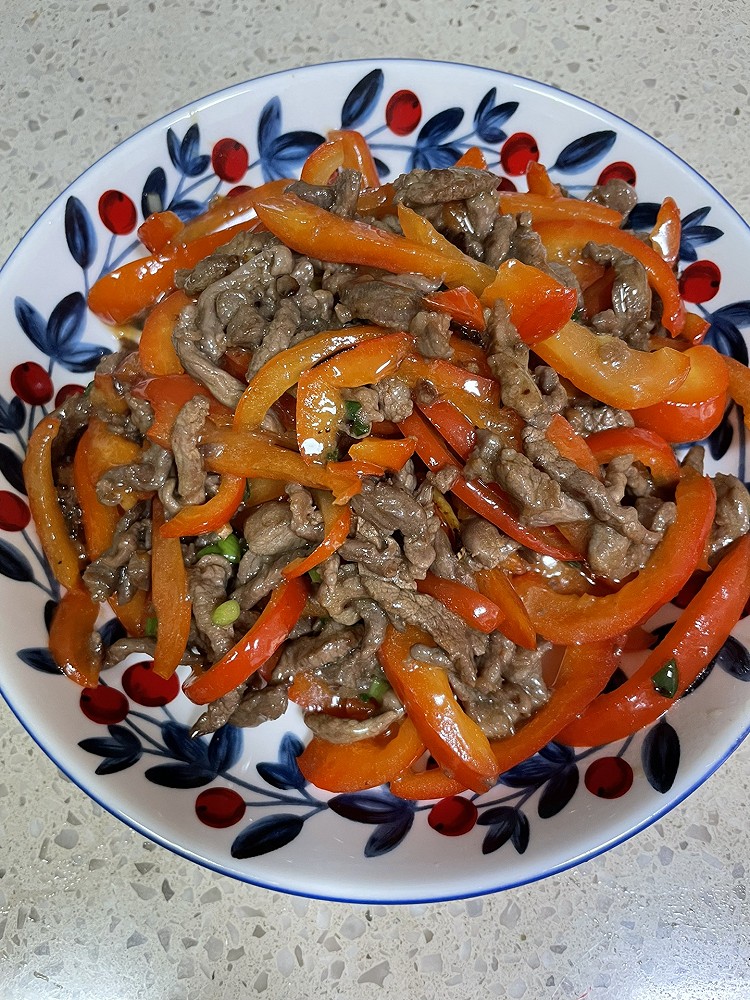 甜椒炒牛肉的做法