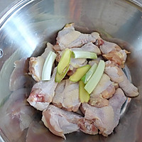 海鲜翅根锅——鲜上加鲜好味道的做法图解2