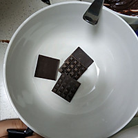 巧克力爆发纸杯蛋糕的做法图解4