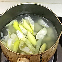 #春季食材大比拼#姬松茸春笋肉片汤的做法图解1