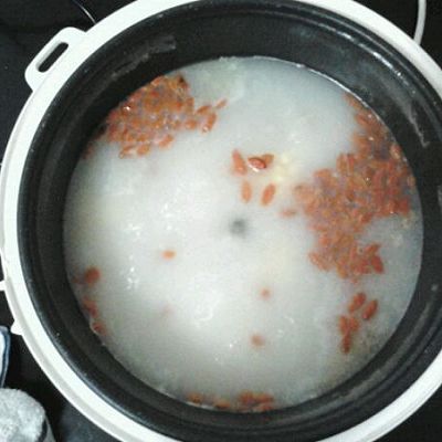 排骨玉米汤    电饭锅版
