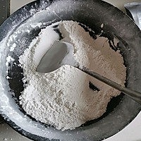 自制米粉的做法图解1