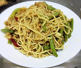 肉沫豆角焖面的做法
