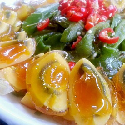 李孃孃爱厨房之一一青椒、皮蛋