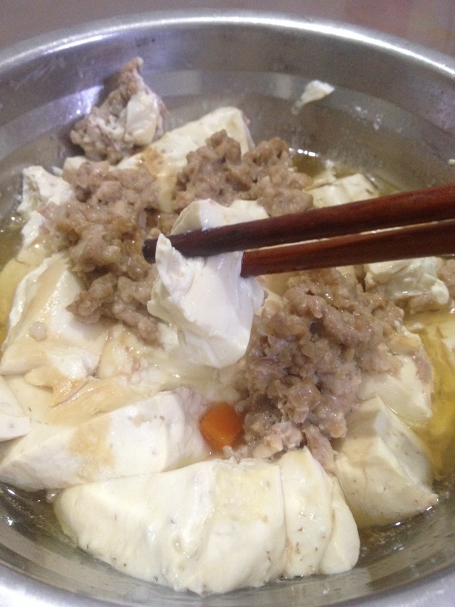 超级简单的豆腐蒸肉