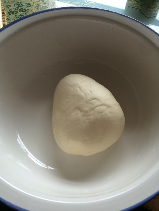 蒜苔猪肉饺子的做法图解1