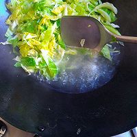 杂蔬牛肉炒粿条的做法图解6
