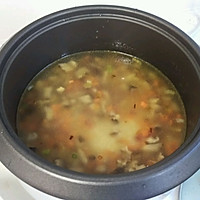 腊肠香菇焖饭的做法图解3