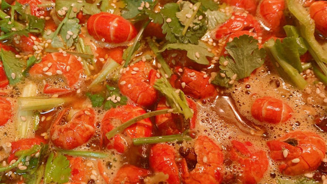 0失误小龙虾牛蛙小海鲜配方的做法