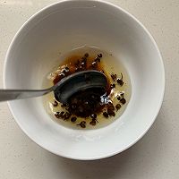 椒油莴笋的做法图解3