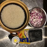黑松露奶酪煲仔饭的做法图解1
