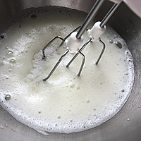 清甜爽口的哈密瓜炼乳小蛋糕的做法图解8