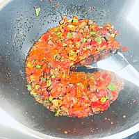 肉丁拌面的做法图解3
