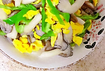 蟹味菇炒鸡蛋的做法