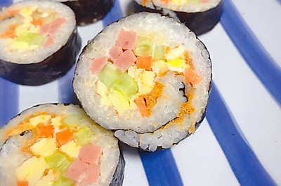卷一卷切一切的简单寿司，紫菜包饭