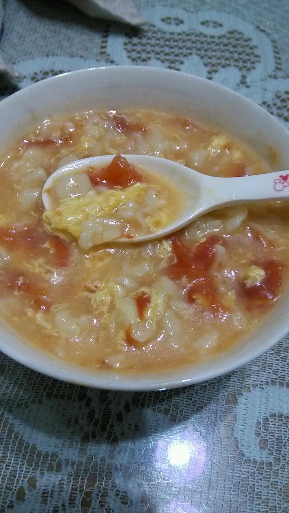 西红柿鸡蛋疙瘩汤的做法
