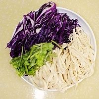 简单快手小菜------紫甘蓝拌豆腐皮的做法图解5