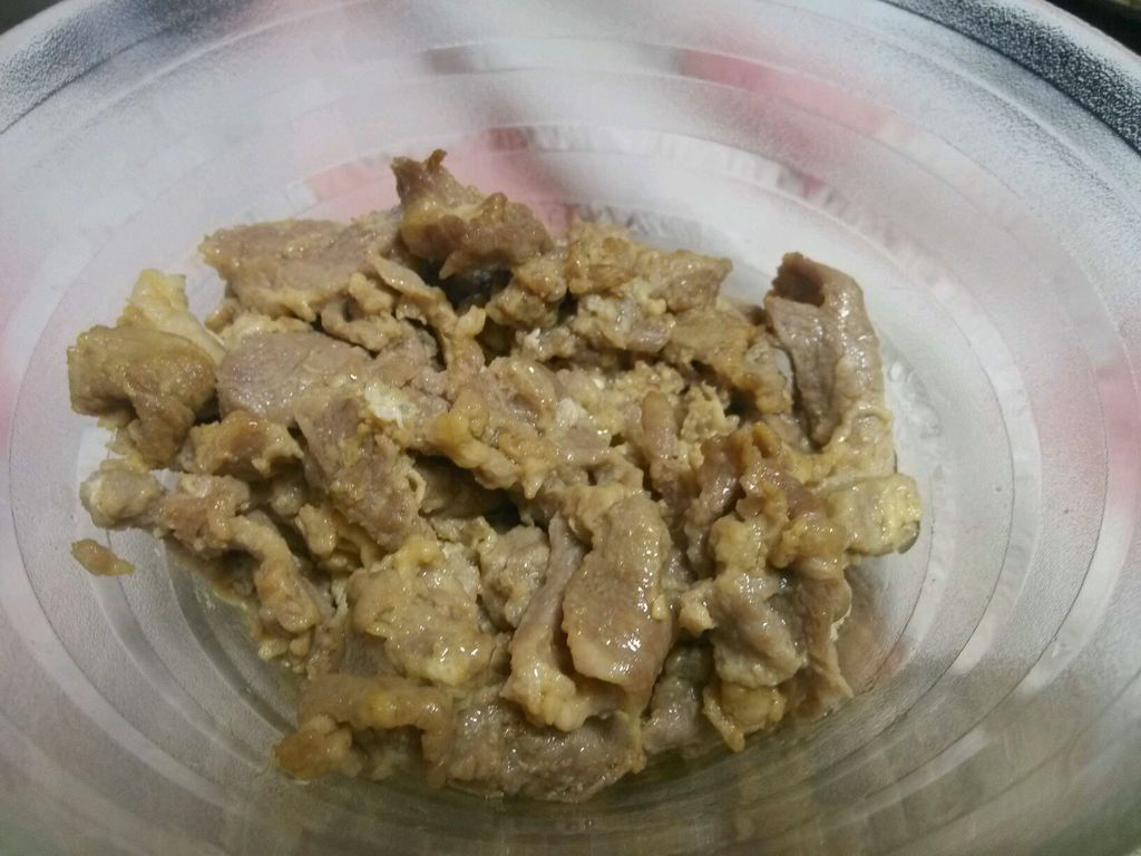 酸黄瓜烩羊肉，配土豆（平时不爱吃羊肉膻味的可以尝尝）的做法图解3