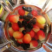 #i上冬日 吃在e起#蓝莓红提果汁的做法图解5