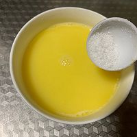 贝贝南瓜蒸鸡蛋的做法图解7