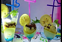 #营养小食光#菠萝柠檬～饮料的做法