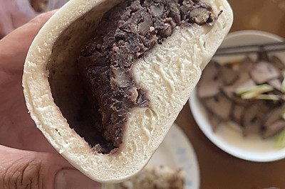 豆沙包
