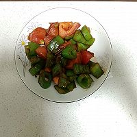 鲜炒时蔬（青椒西红柿版本）的做法图解7