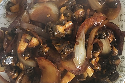 爆炒螺蛳肉