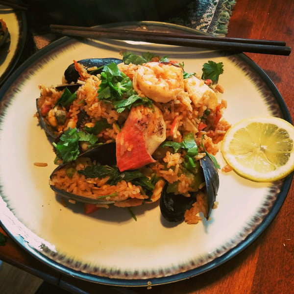 西班牙海鲜饭（没买到藏红花(>_<)）