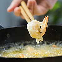 咸蛋黄焗虾的做法图解5