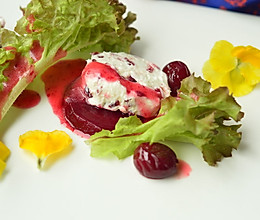 鲜蔓越莓奶酪红菜头沙拉的做法