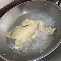 水煮鸡的做法图解1