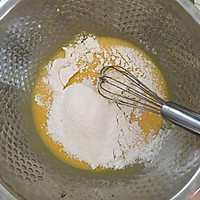 抹茶奶油卷的做法图解2