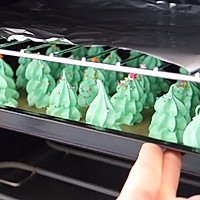 3D立体圣诞树蛋白糖的做法图解12