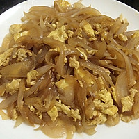 洋葱炒蛋的做法图解2
