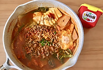 #暖冬酱在手，嗨吃部队锅#韩式部队锅的做法