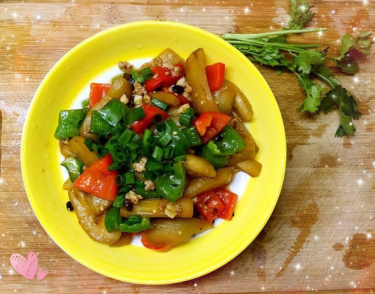 酱爆肉丁茄子的做法