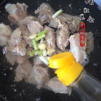 西瓜皮玉米排骨汤#自己做更健康#的做法图解6